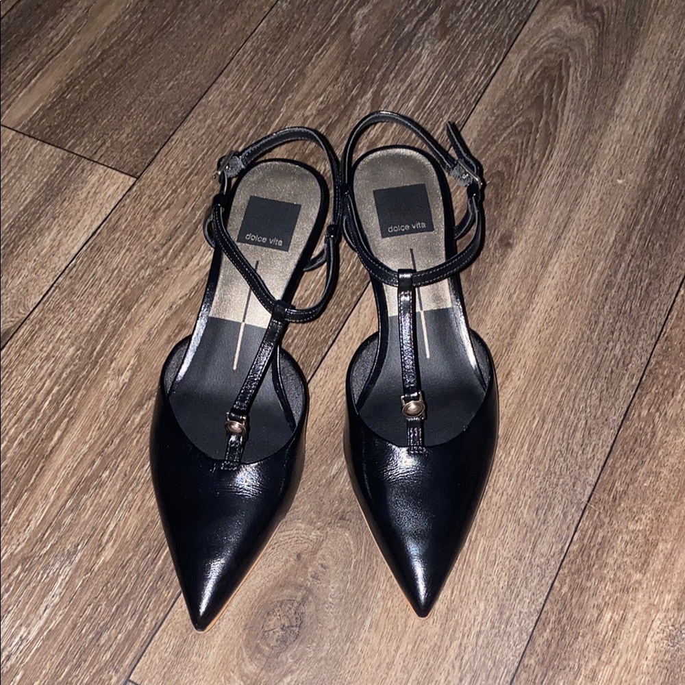 Dolce Vita Black Kitten Heels Elegant Design